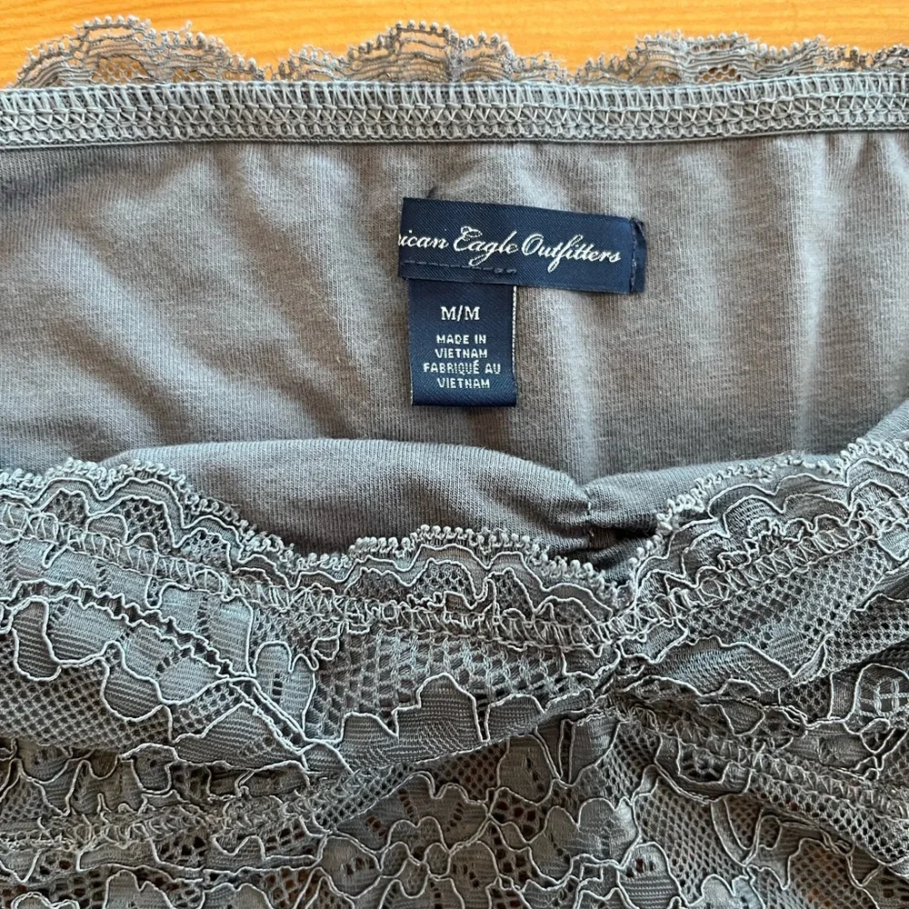 American Eagle Outfitters Lace Strapless Bandeau
Bralette Gray - Picture 3 of 4